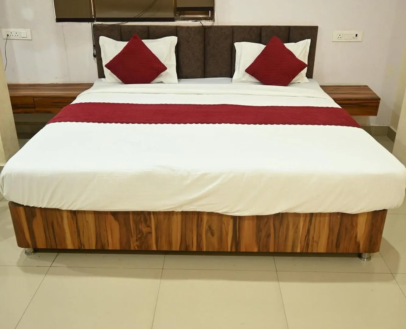 Hotel Roshan Varanasi 3*,