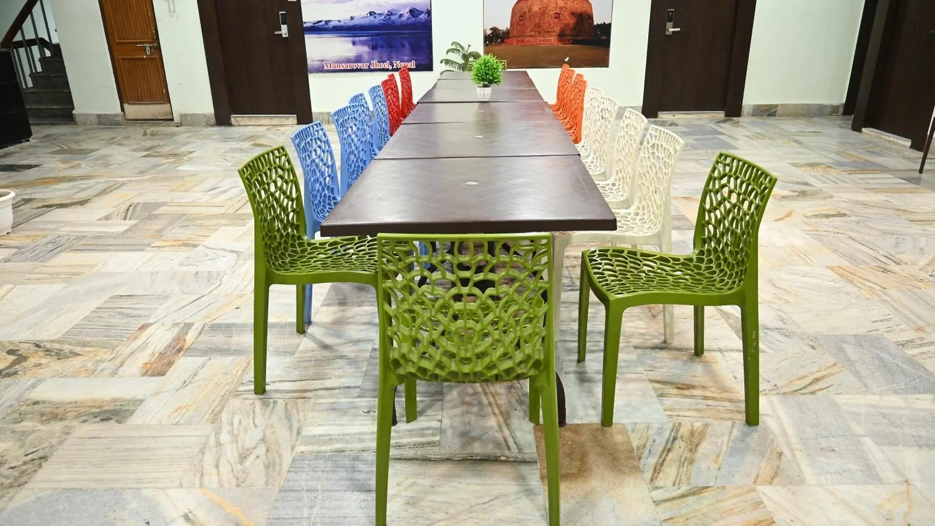Hotel Roshan Varanasi